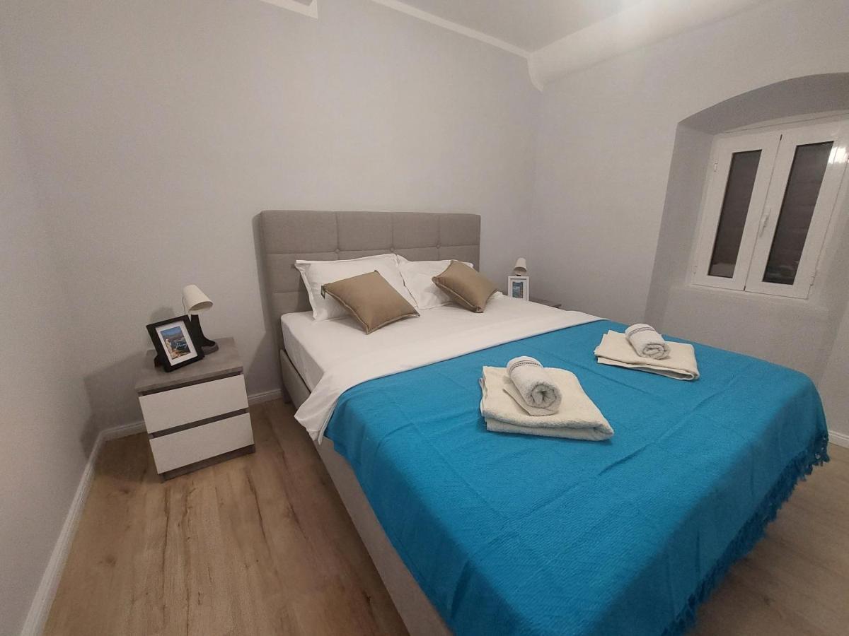 Apartments Jelena Kotor Zewnętrze zdjęcie